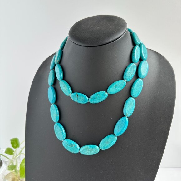 Dyed Magnesite Turquoise Bead Necklace - Picture 5 of 12